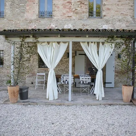 Leone, Enjoy Staying Together Again In Pure Nature Villa